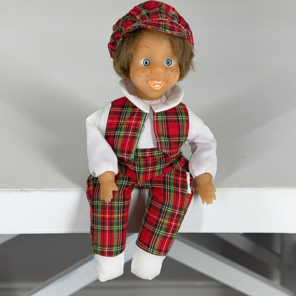 Vintage 1970s/80s Plaid Bean Bag Doll with Freckles Collectible, Red and Green